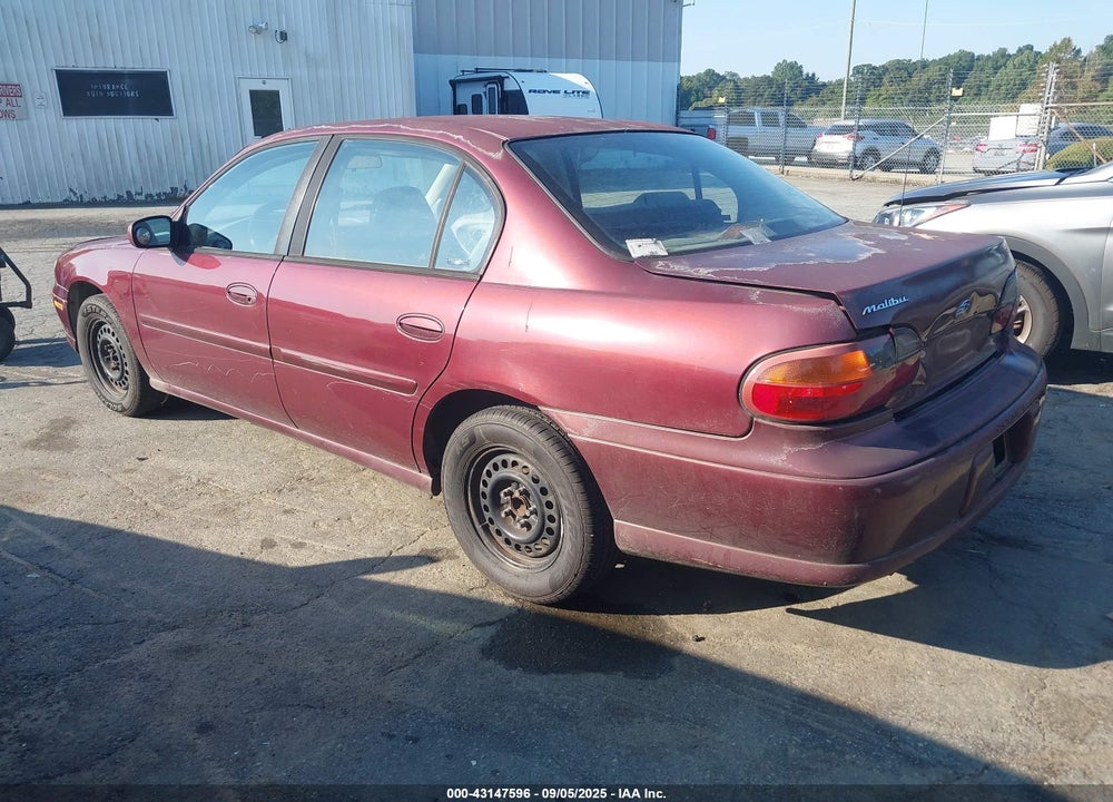 1998 CHEVROLET MALIBU VIN: 1G1ND52M3W6221579