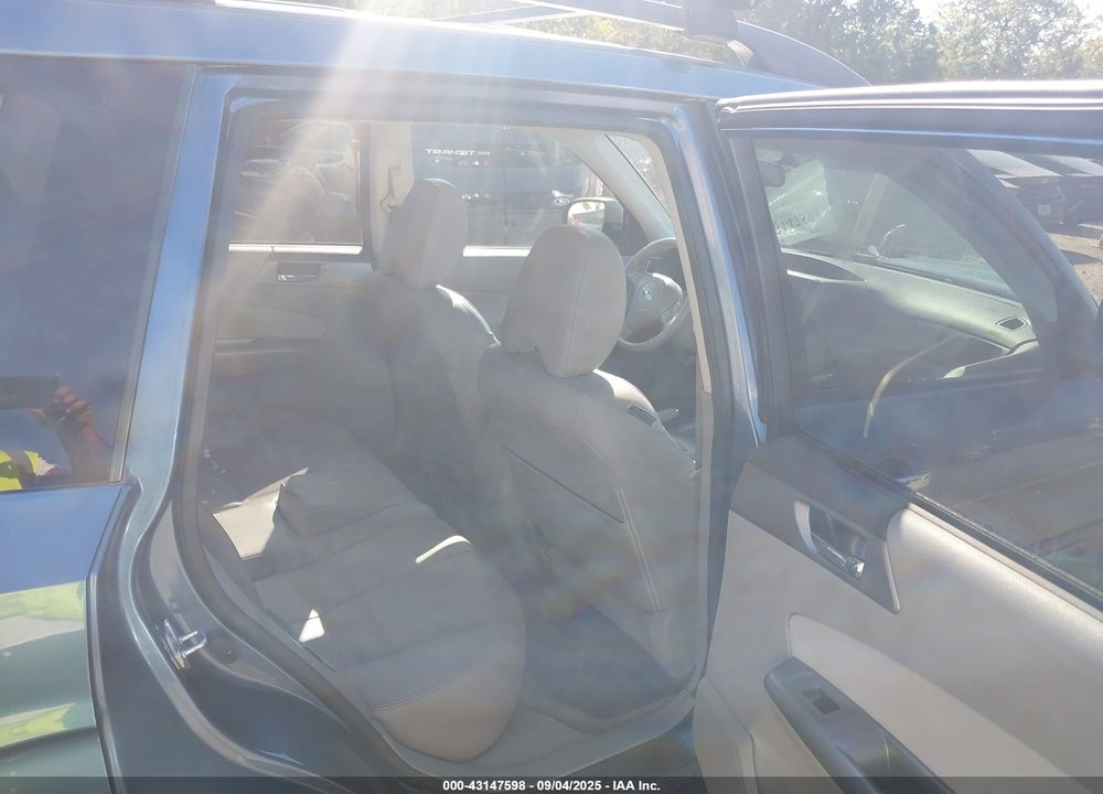 2009 SUBARU FORESTER VIN: JF2SH66639H766966