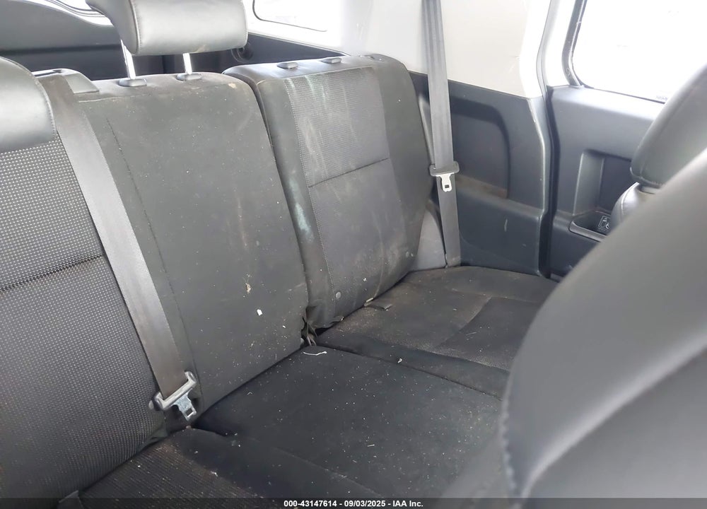 2007 TOYOTA FJ CRUISER VIN: JTEBU11F470087879