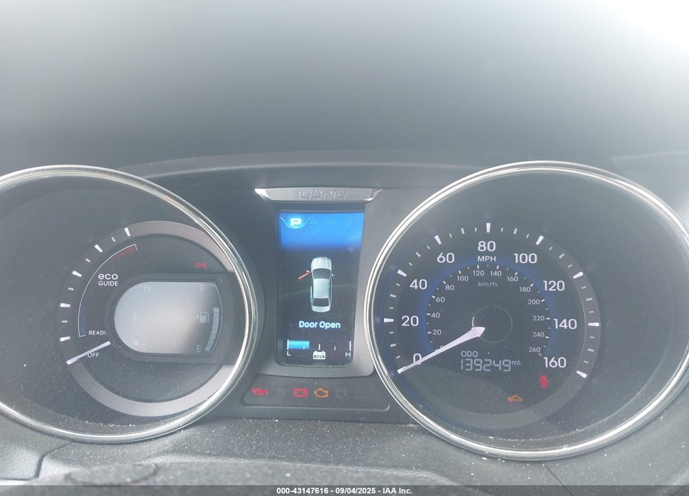2013 HYUNDAI SONATA HYBRID VIN: KMHEC4A42DA084291