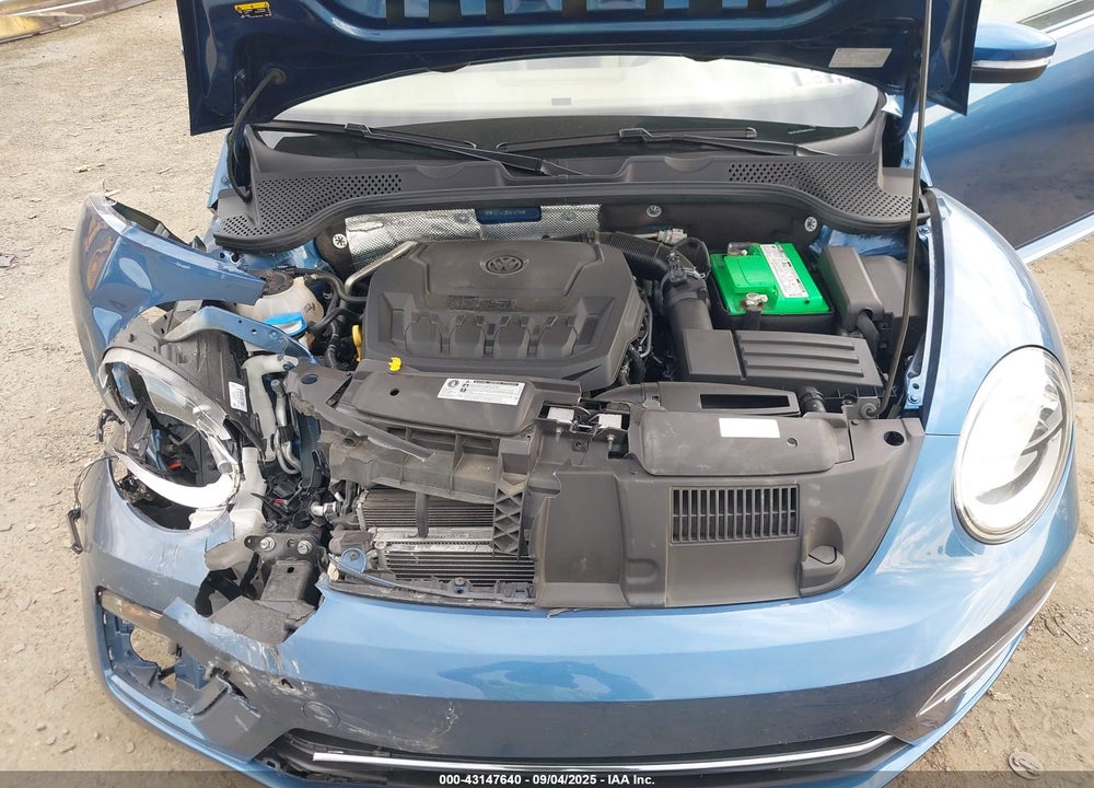 2019 VOLKSWAGEN BEETLE VIN: 3VWJD7AT2KM707558