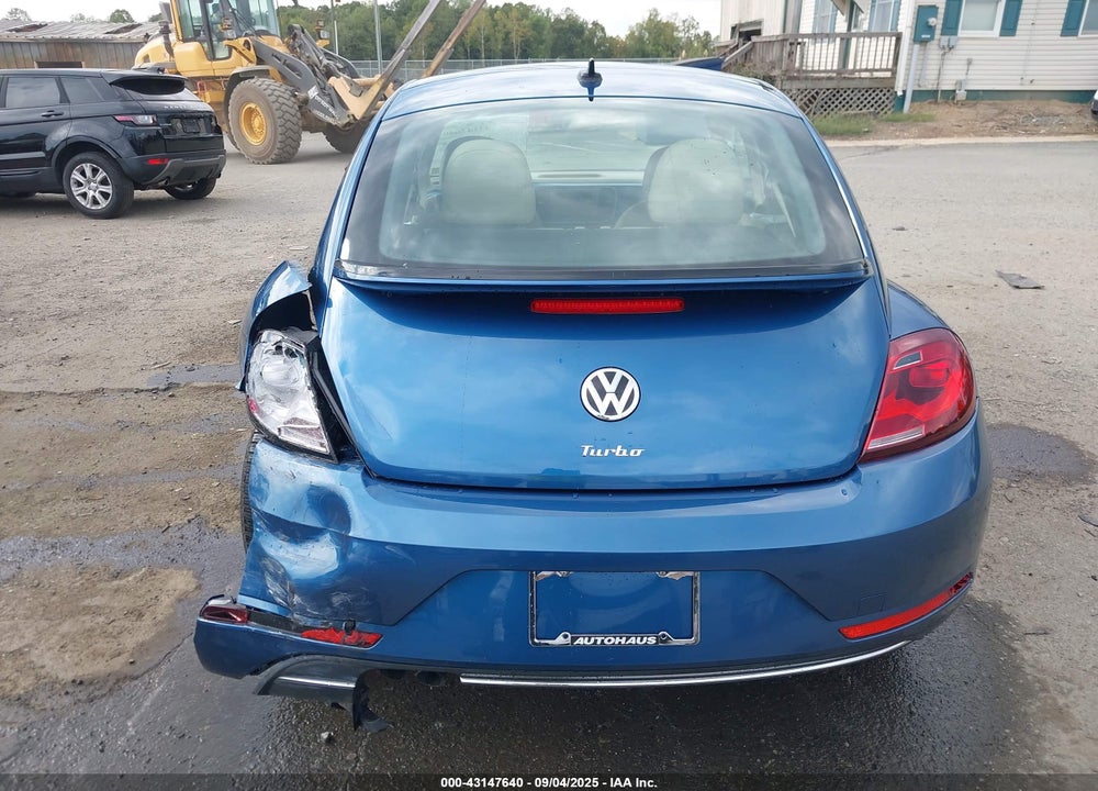 2019 VOLKSWAGEN BEETLE VIN: 3VWJD7AT2KM707558