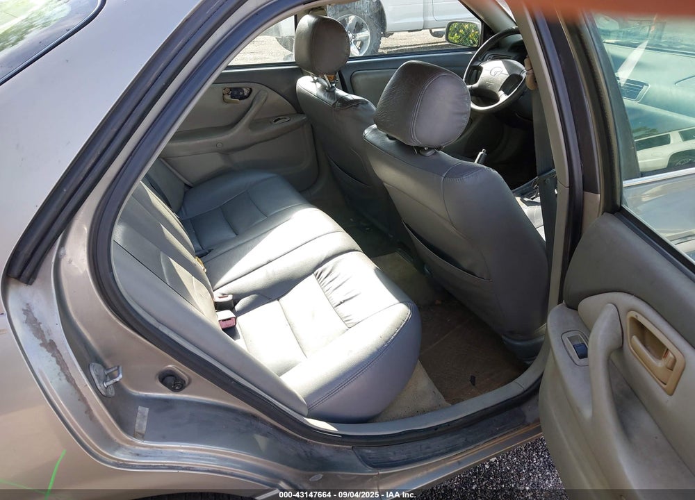 1999 TOYOTA CAMRY LE V6 VIN: 4T1BF28K3XU083415