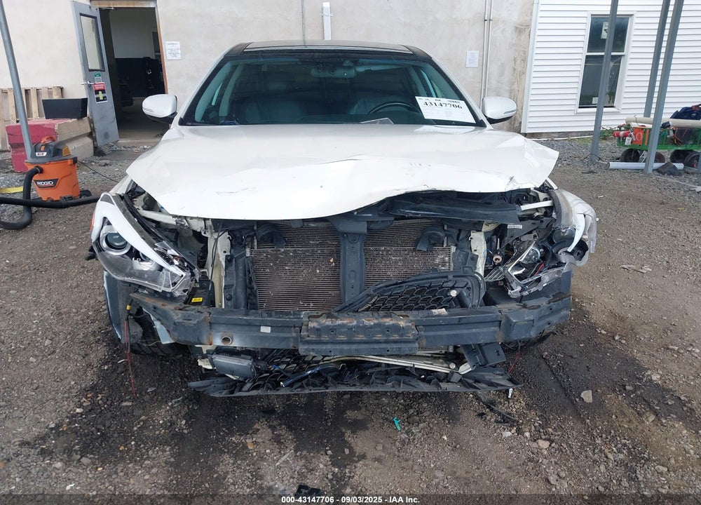 2015 KIA CADENZA VIN: KNALN4D74F5182100
