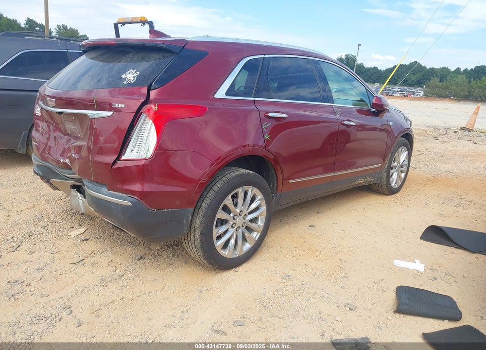 2017 CADILLAC XT5 VIN: 1GYKNFRS3HZ167469