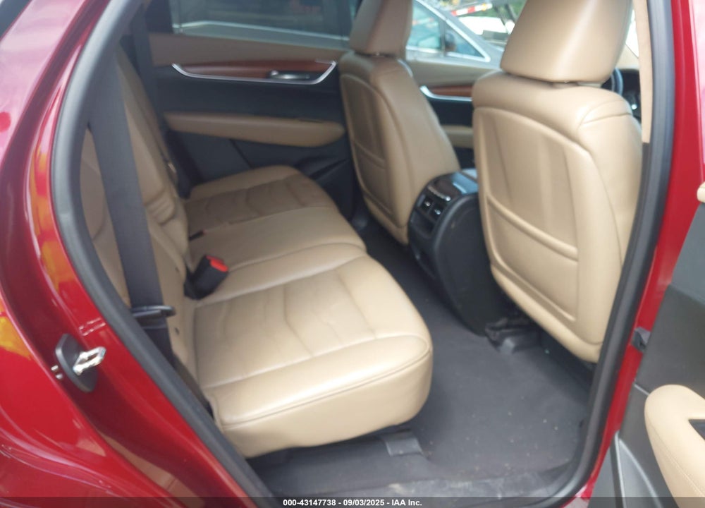 2017 CADILLAC XT5 VIN: 1GYKNFRS3HZ167469