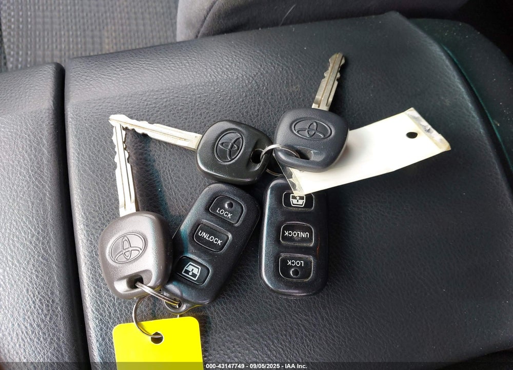2003 TOYOTA 4RUNNER SR5 SPORT V8 VIN: JTEBT14R830018146