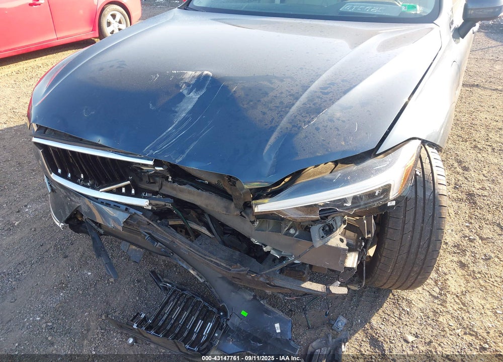 2022 VOLVO XC60 RECHARGE VIN: YV4H60DZ5N1040132