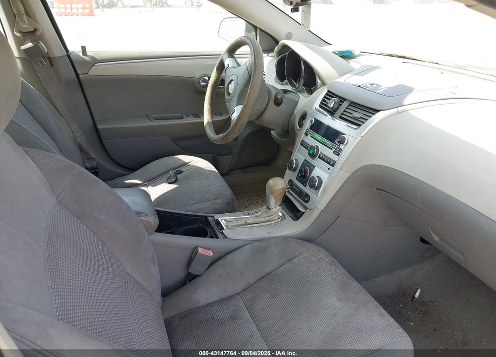 2011 CHEVROLET MALIBU VIN: 1G1ZB5E10BF139747