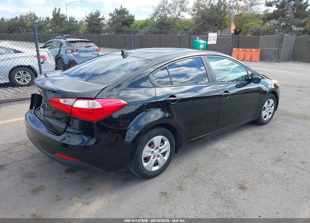 2015 KIA FORTE LX VIN: KNAFK4A68F5426011