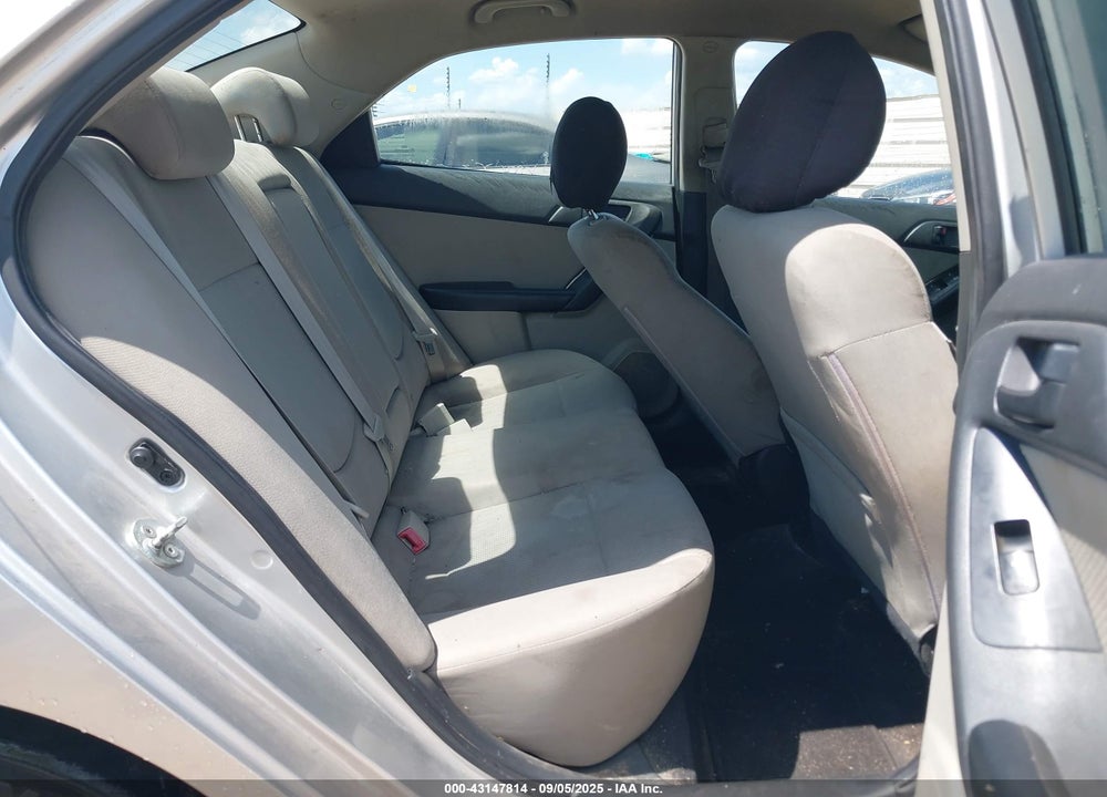 2010 KIA FORTE VIN: KNAFU4A20A5221556