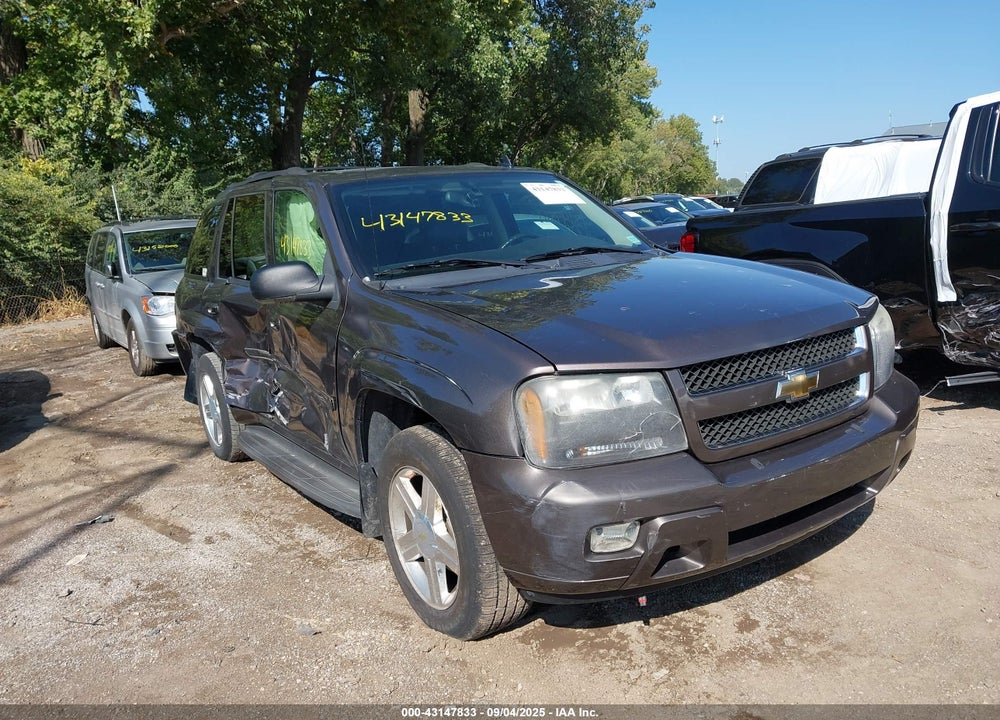 2008 CHEVROLET TRAILBLAZER LT VIN: 1GNDT13S682232167