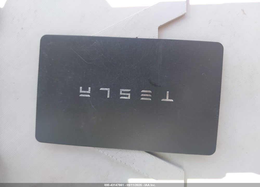 2021 TESLA MODEL Y LONG RANGE DUAL MOTOR ALL-WHEEL DRIVE VIN: 5YJYGDEE8MF283538