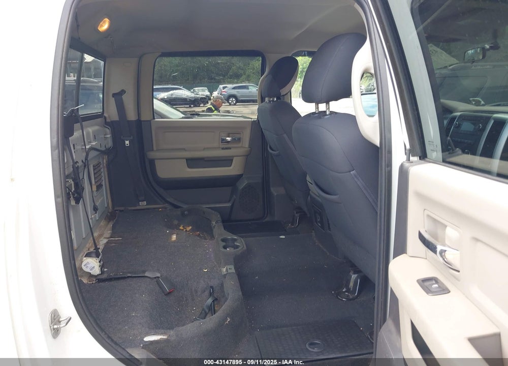 2012 RAM 1500 SLT VIN: 1C6RD7LT5CS231373