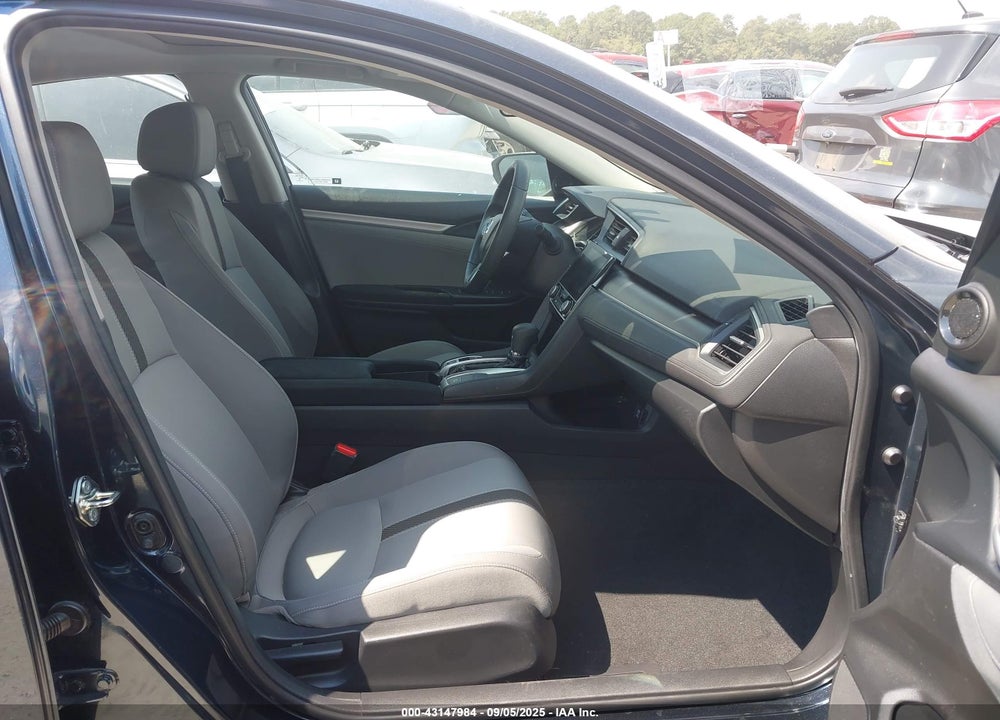 2017 HONDA CIVIC VIN: 19XFC2F74HE073666
