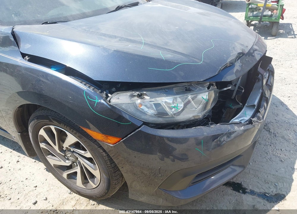2017 HONDA CIVIC VIN: 19XFC2F74HE073666