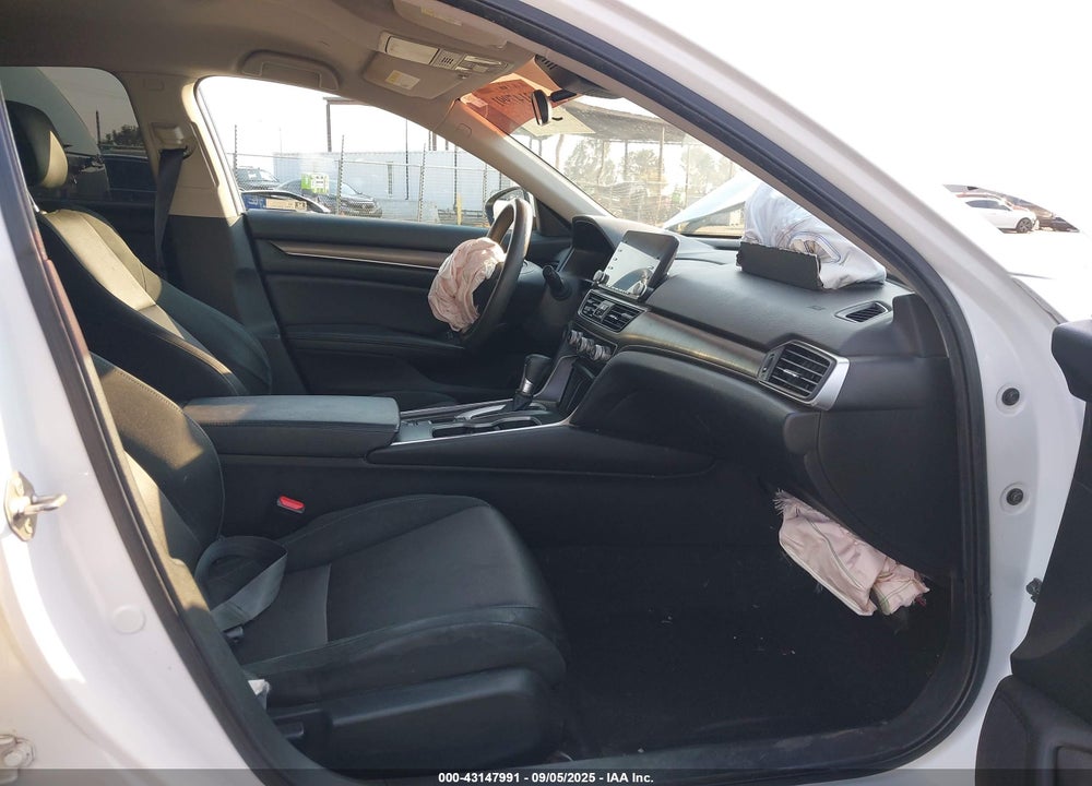 2019 HONDA ACCORD VIN: 1HGCV1F19KA081292