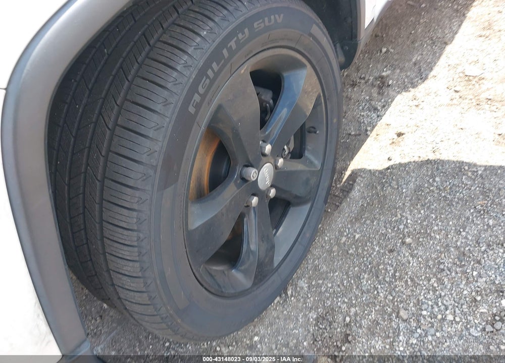 2016 JEEP GRAND CHEROKEE VIN: 1C4RJFBM8GC319470