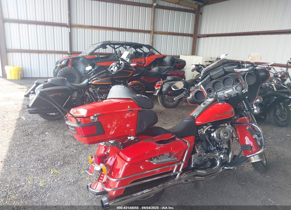 2010 HARLEY-DAVIDSON FLHR VIN: 1HD1FB415AB603435