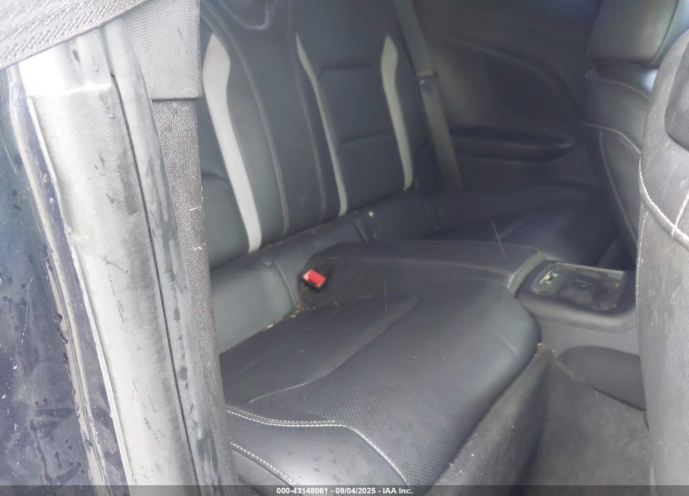 2016 CHEVROLET CAMARO VIN: 1G1FD1RS7G0139473