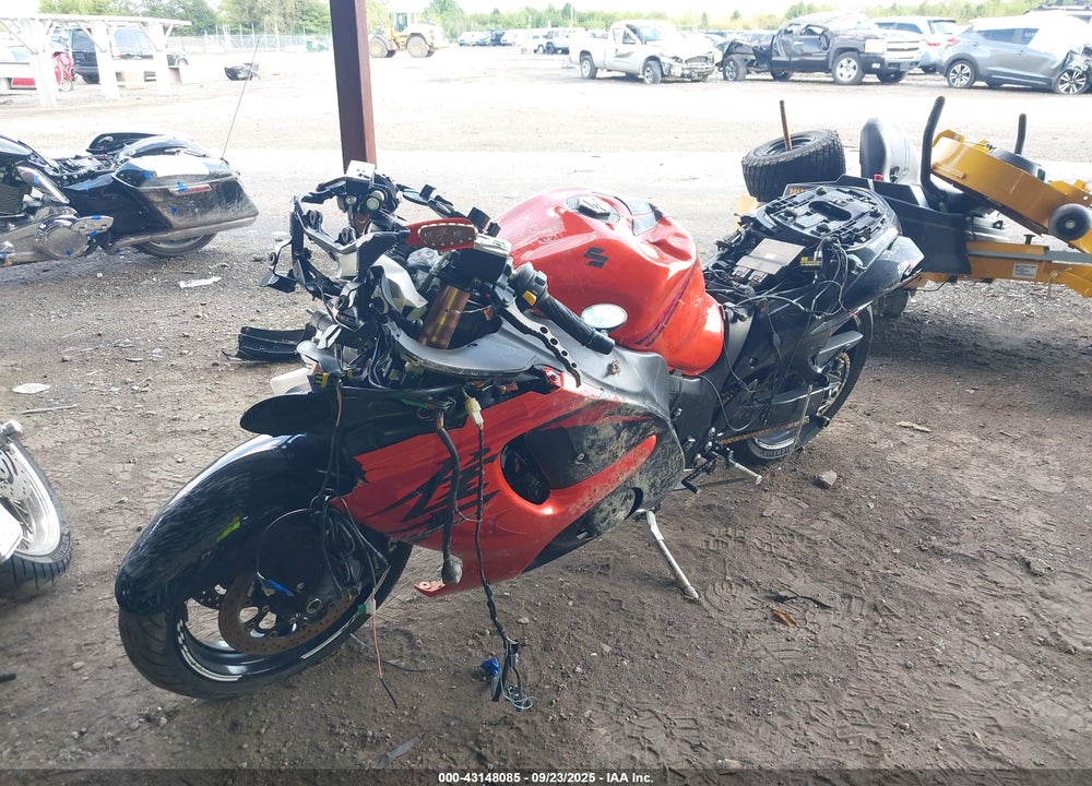 2008 SUZUKI GSX1300 R VIN: JS1GX72A882102827