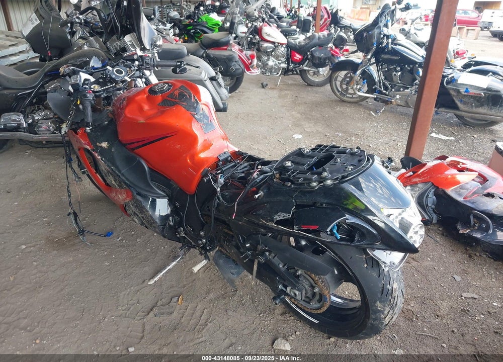 2008 SUZUKI GSX1300 R VIN: JS1GX72A882102827