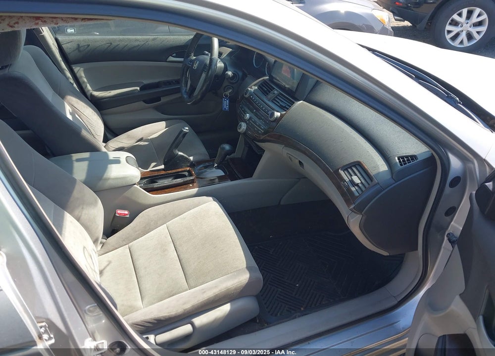 2009 HONDA ACCORD VIN: 1HGCP26359A081432