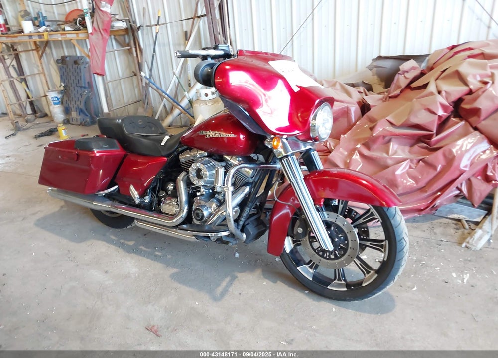 2012 HARLEY-DAVIDSON FLHX STREET GLIDE VIN: 1HD1KBM1XCB639149