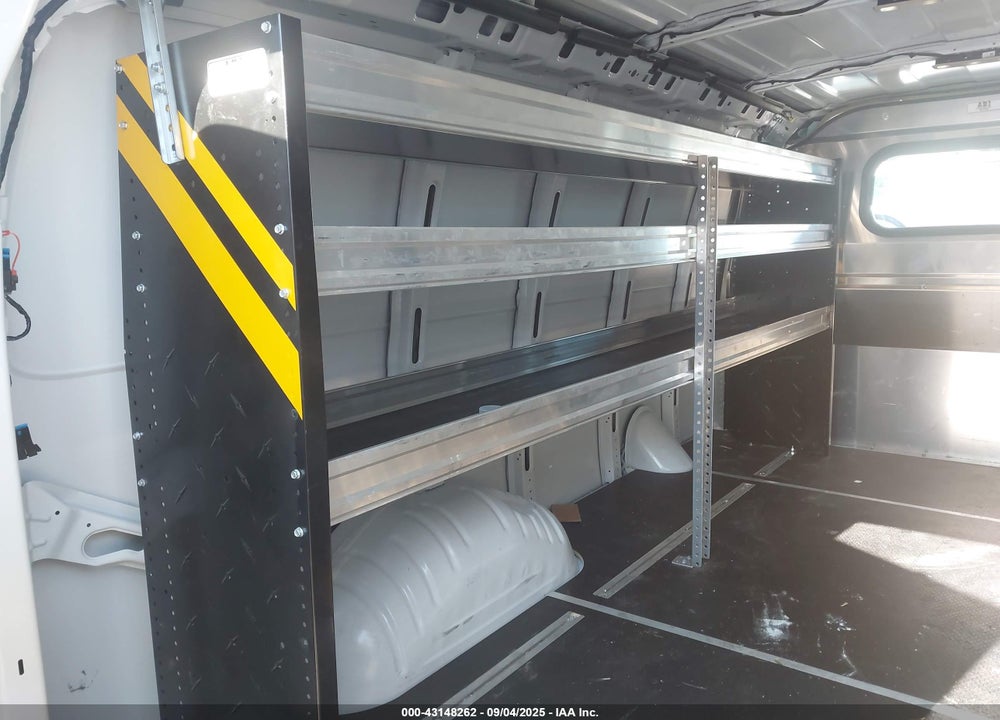 2024 CHEVROLET EXPRESS CARGO RWD 2500 REGULAR WHEELBASE WT VIN: 1GCWGAFP2R1174904