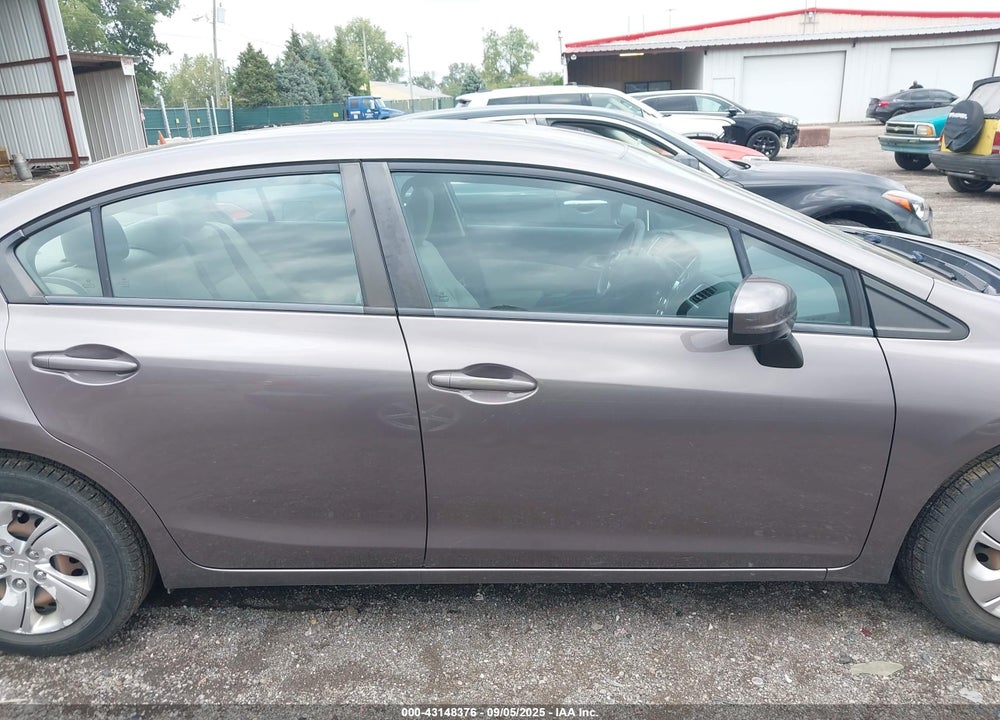 2014 HONDA CIVIC VIN: 19XFB2F54EE016851