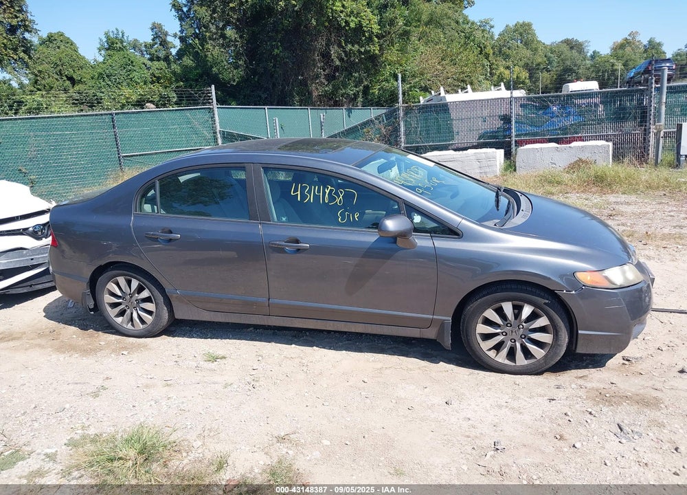 2011 HONDA CIVIC VIN: 19XFA1F82BE039080