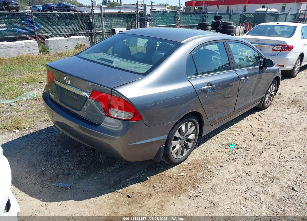 2011 HONDA CIVIC VIN: 19XFA1F82BE039080