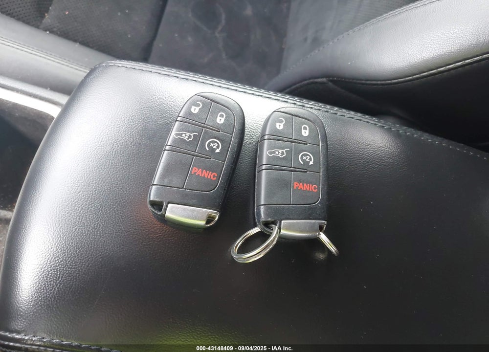 2017 JEEP GRAND CHEROKEE ALTITUDE 4X4 VIN: 1C4RJFAG2HC922363