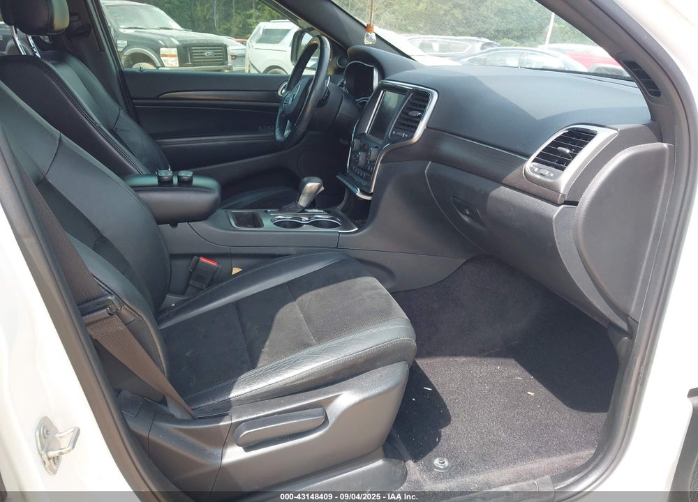 2017 JEEP GRAND CHEROKEE ALTITUDE 4X4 VIN: 1C4RJFAG2HC922363
