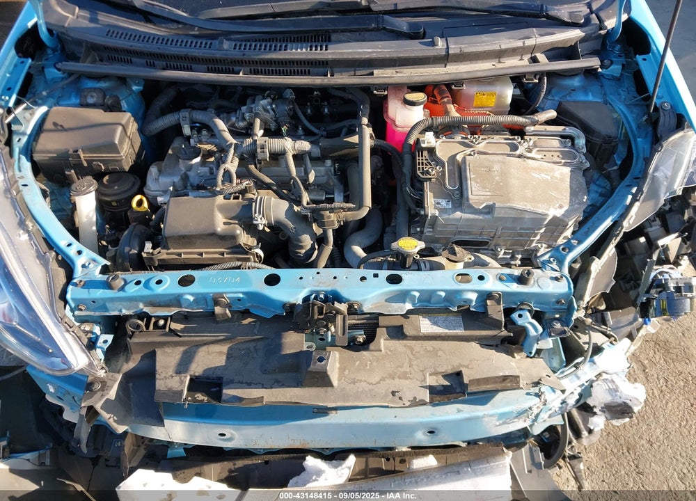 2015 TOYOTA PRIUS C VIN: JTDKDTB30F1100611