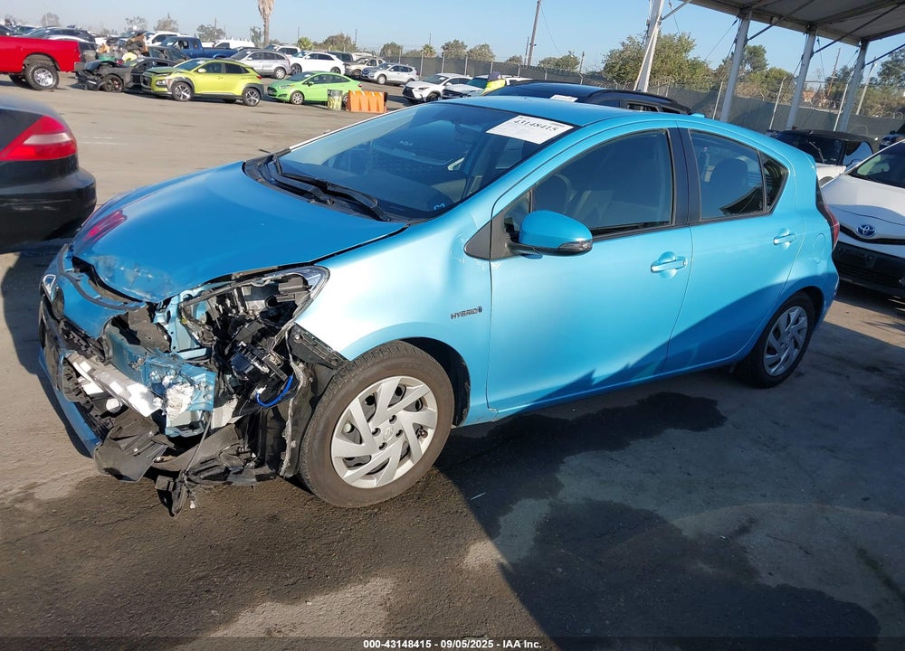 2015 TOYOTA PRIUS C VIN: JTDKDTB30F1100611