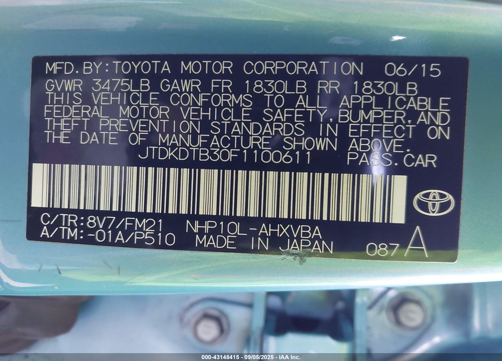 2015 TOYOTA PRIUS C VIN: JTDKDTB30F1100611