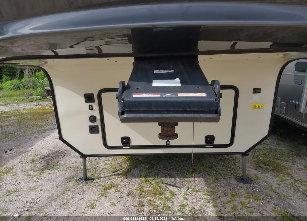 2018 VANLEIGH RV VILANO VIN: 7HHFC4029JV006579