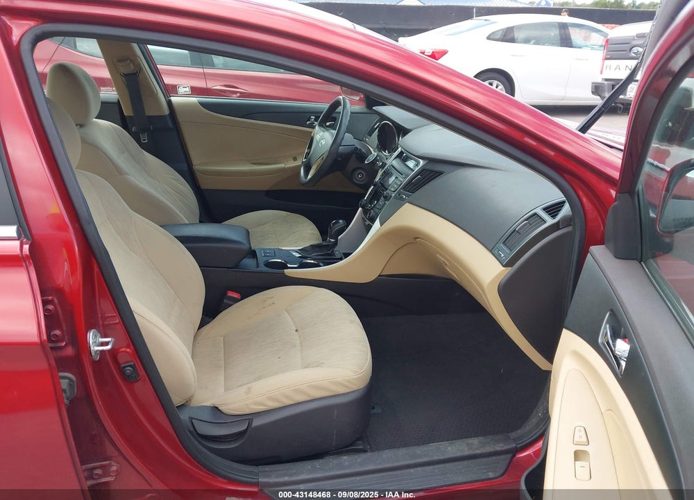 2013 HYUNDAI SONATA VIN: 5NPEB4AC1DH634779