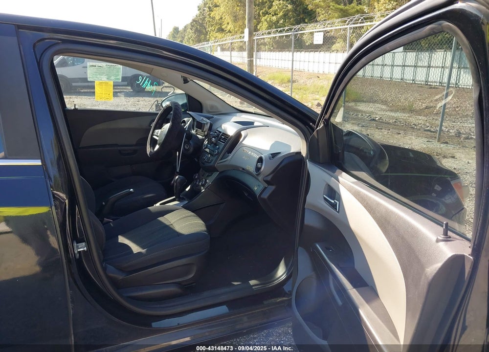 2013 CHEVROLET SONIC VIN: 1G1JC5SB0D4121027