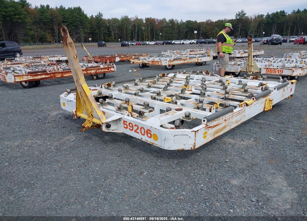 2005 EQUIPMENT GSE A05167D VIN: 00000000000059206