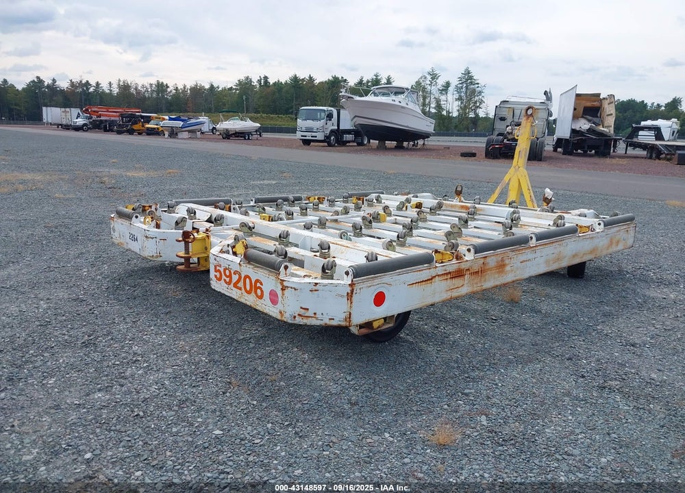 2005 EQUIPMENT GSE A05167D VIN: 00000000000059206