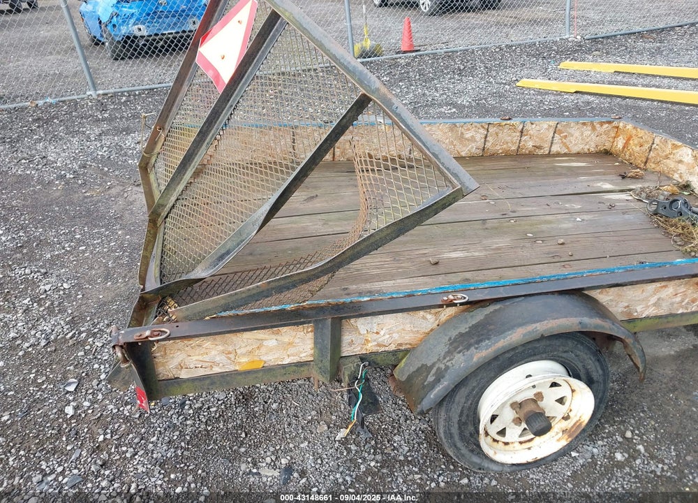 1983 TRAILER --- VIN: 17HA120H6DU600548