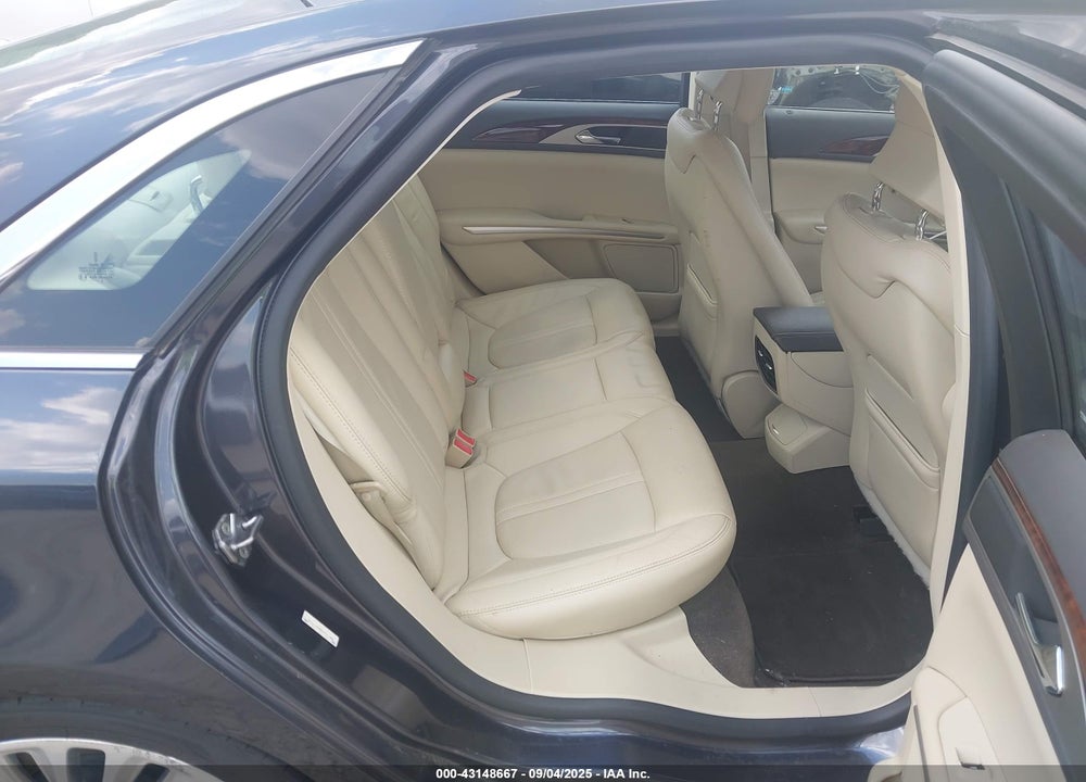 2013 LINCOLN MKZ VIN: 3LN6L2GK8DR807632