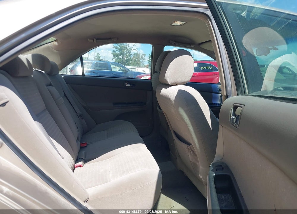 2005 TOYOTA CAMRY LE VIN: 4T1BE32K55U511421