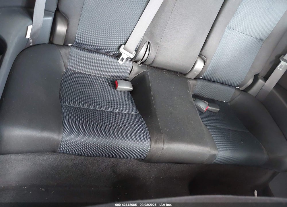 2005 SCION TC VIN: JTKDE177550007084