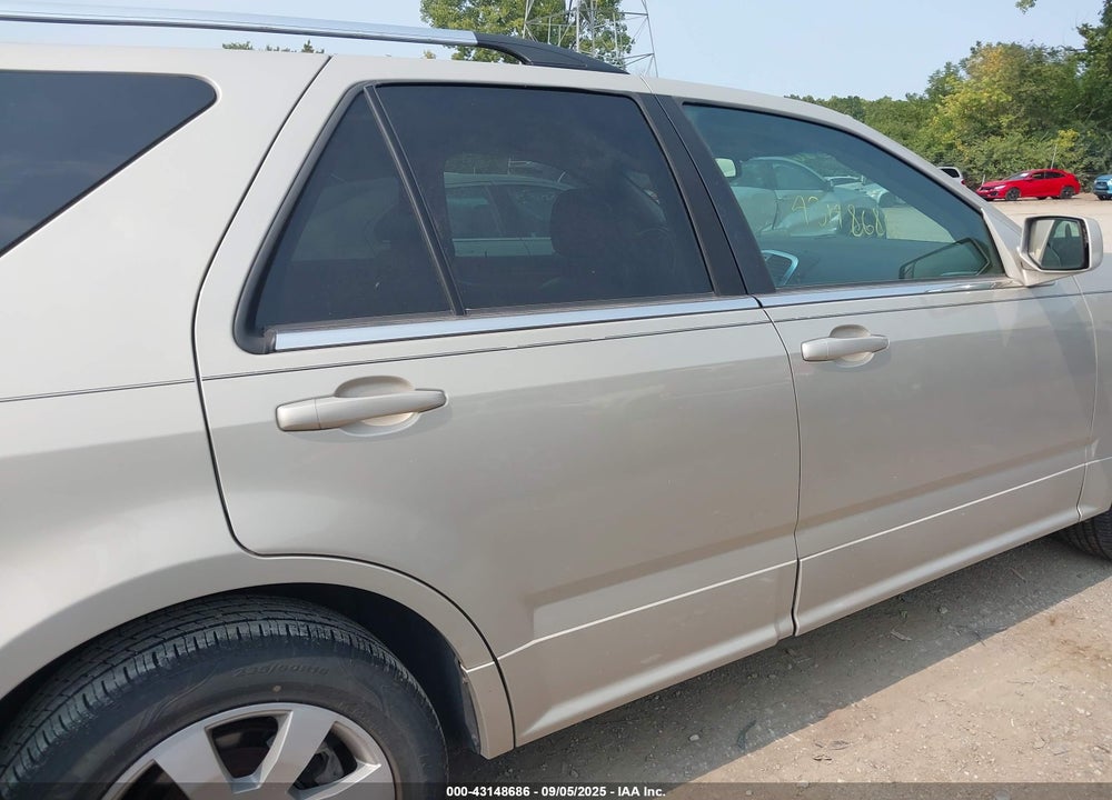 2009 CADILLAC SRX V6 VIN: 1GYEE437090107659