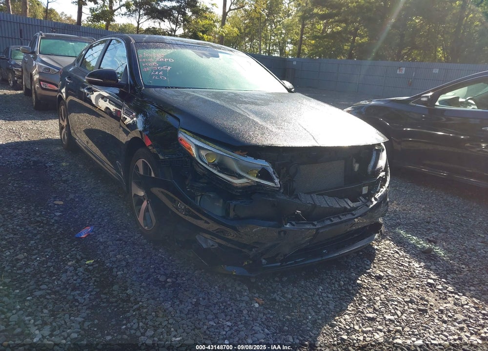 2020 KIA OPTIMA S VIN: 5XXGT4L38LG405058