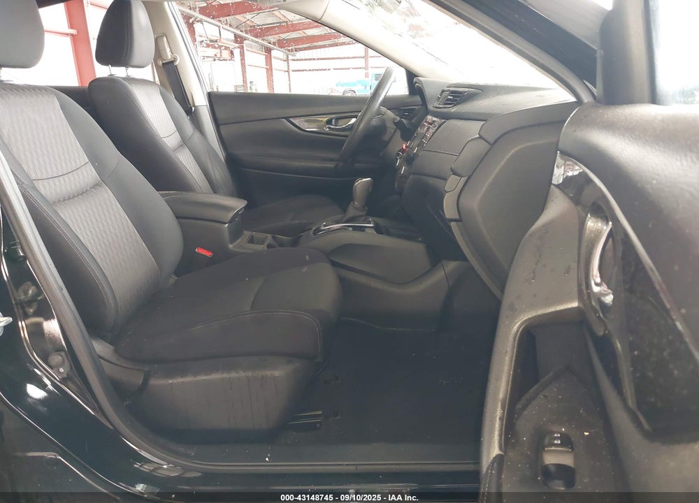 2017 NISSAN ROGUE VIN: JN8AT2MT9HW402799