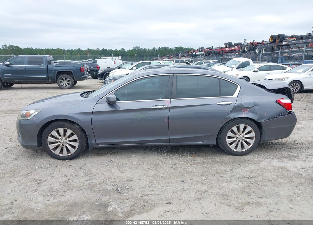 2013 HONDA ACCORD VIN: 1HGCR2F86DA207344
